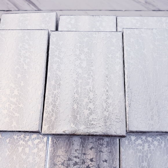 Lot Of 25 PC. Silver Boxes Cotton Filled Jewelry - Picture 3 of 8